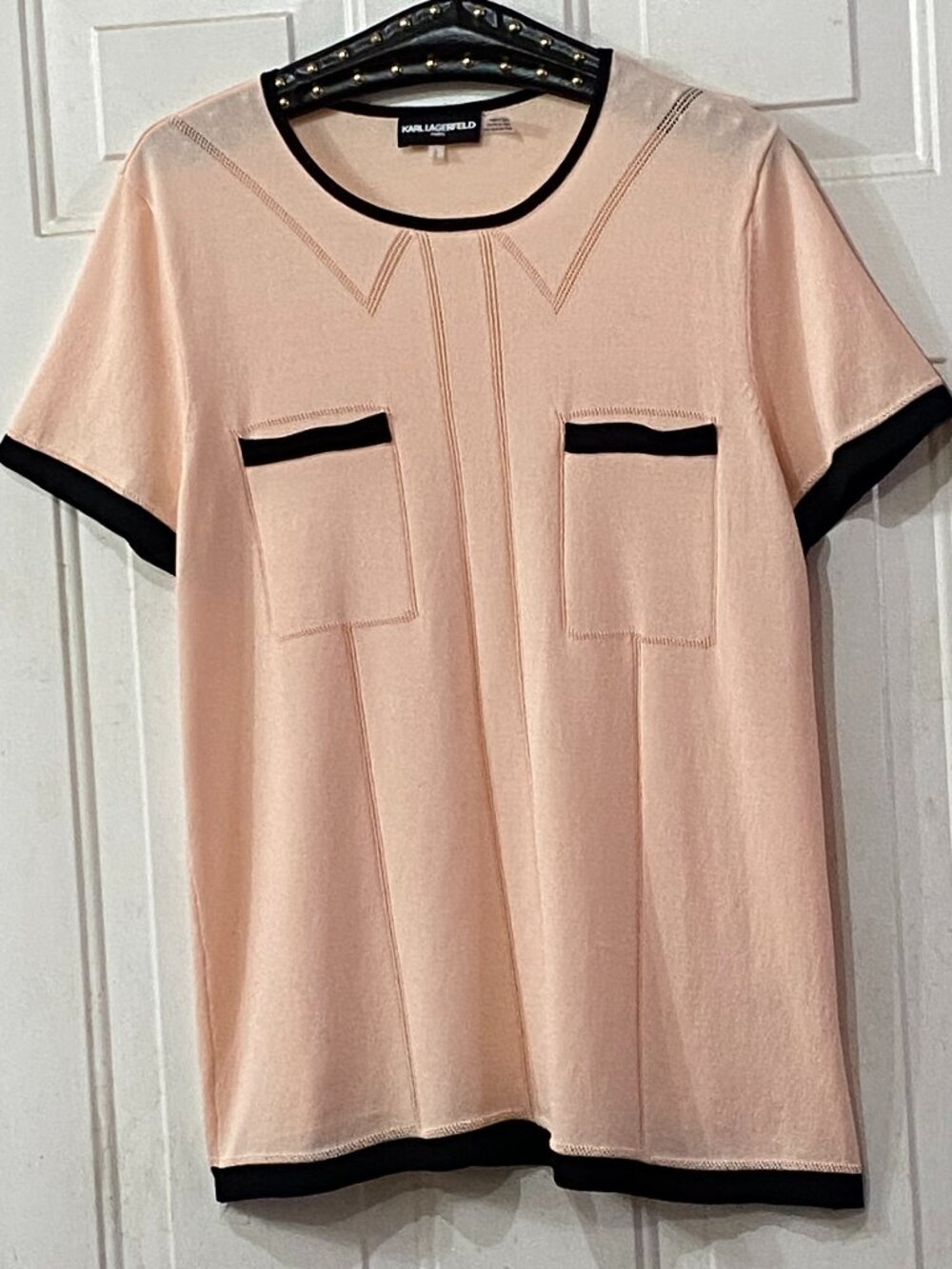 Karl Lagerfeld Paris Sz L Womens Knit Top Short Sleeve Pale Pink Black Trim